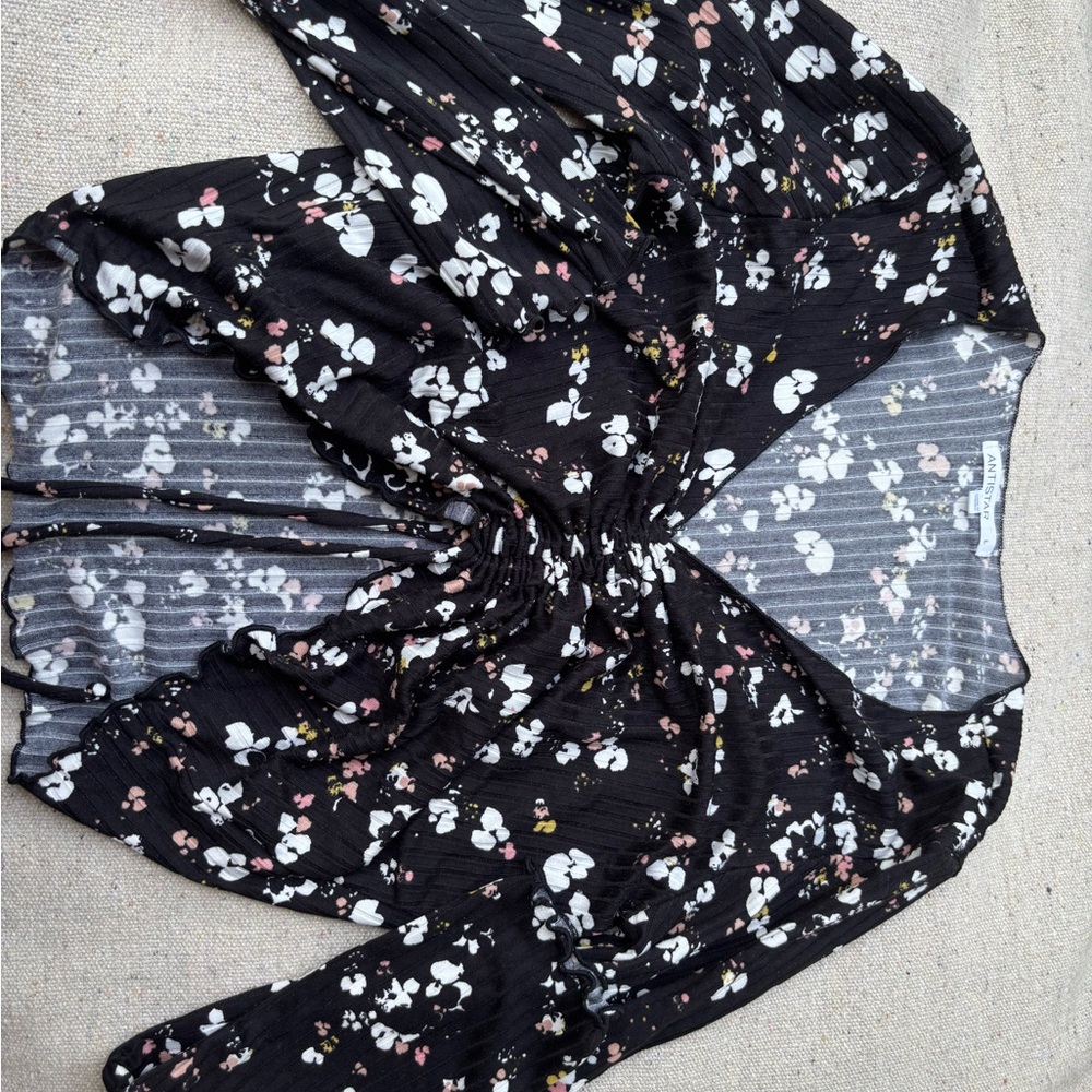 Floral Black Blouse